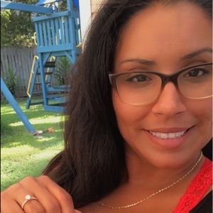 Meet your Posher, Tiffany